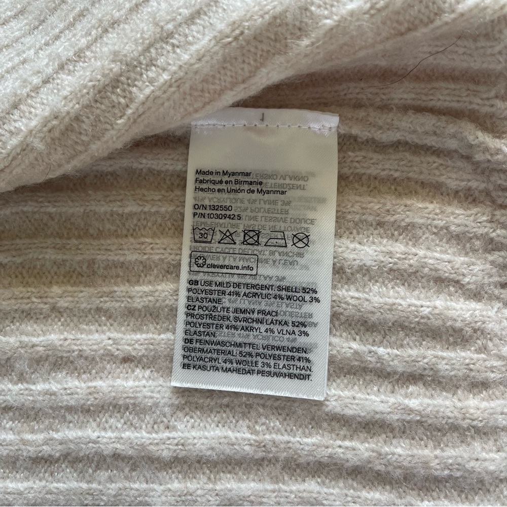 H&M Cardigan - Picture 5 of 6